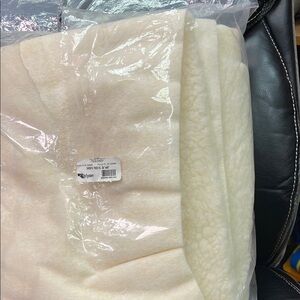 NIP Cream Sherpa padding 36 x 60